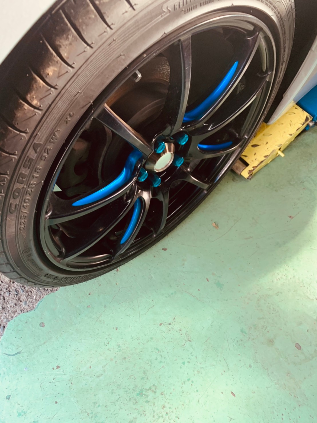 タイヤ交換も落ち着いてきました アスクスポーツ スタッフブログ